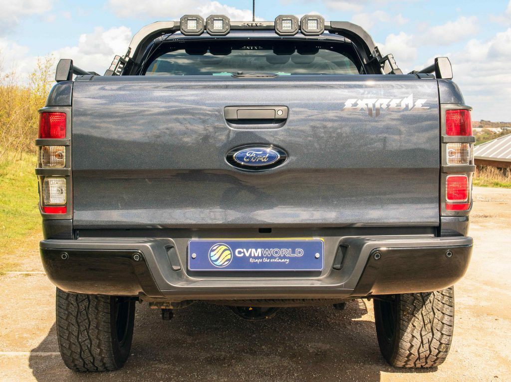 Modified Ford Ranger Extreme - Van World